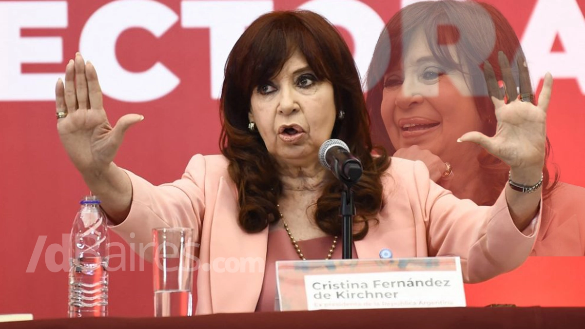 Cristina Kirchner dando un discurso